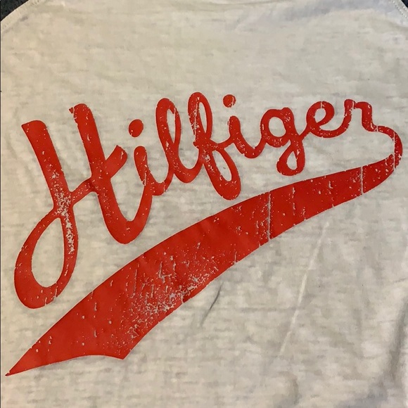 Tommy Hilfiger T- shirt - Picture 3 of 4